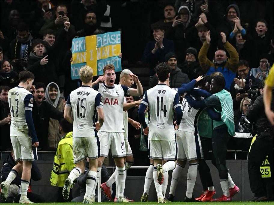 拉齐奥反败为胜，客场夺取宝贵三分