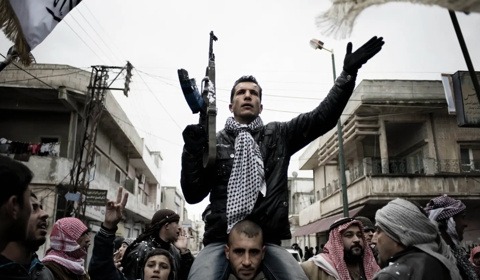 开云体育亚洲官网-沙尔克难敌对手攻势，落败惨淡