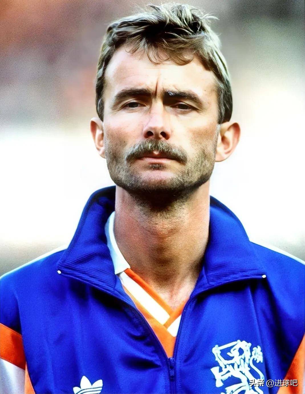 利物浦球星荷兰风采，披上莱比锡战袍的简单介绍