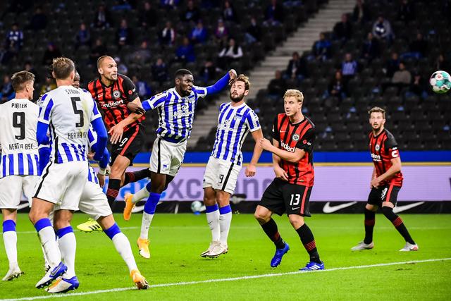 柏林赫塔队客场击败对手获胜