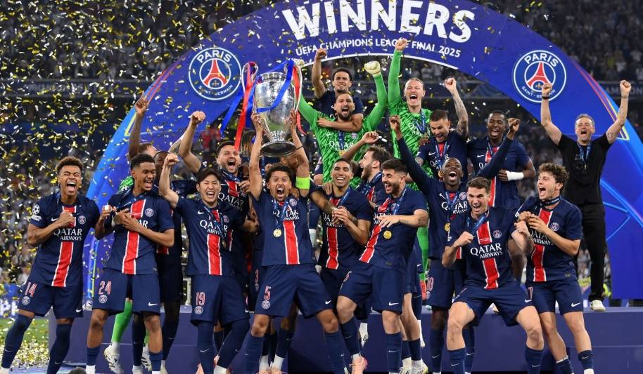 挑战赛艰巨：欧国联比赛豪强过招