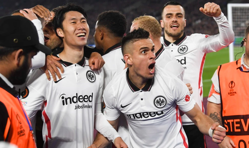 开云体育链接-法兰克福队在比赛中赢得关键胜利