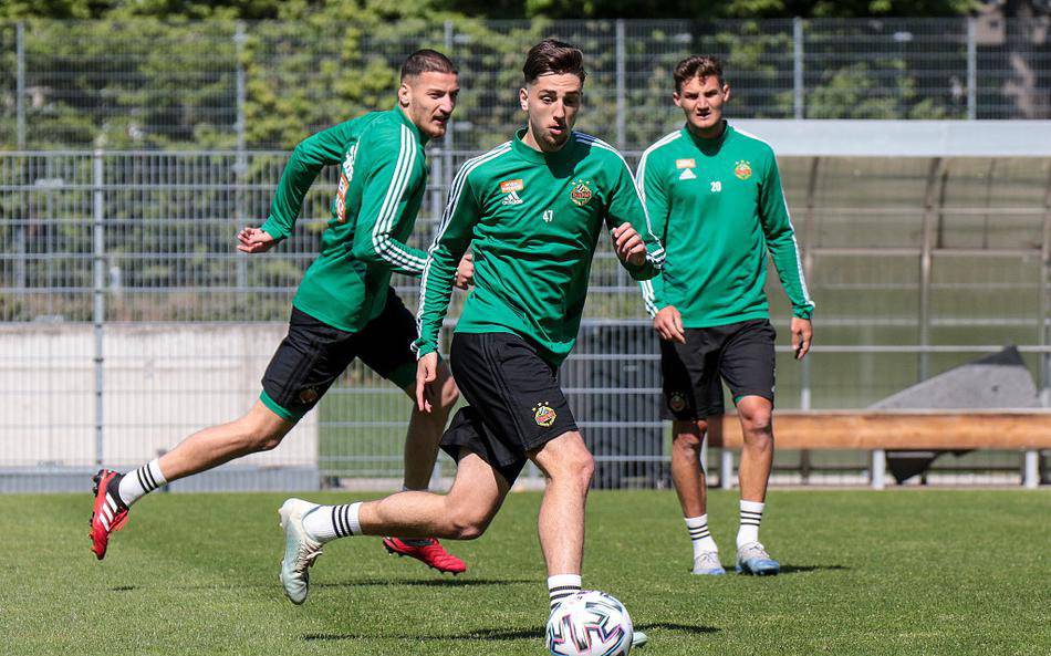 包含奥地利队实力强悍，积极备战下一轮的词条