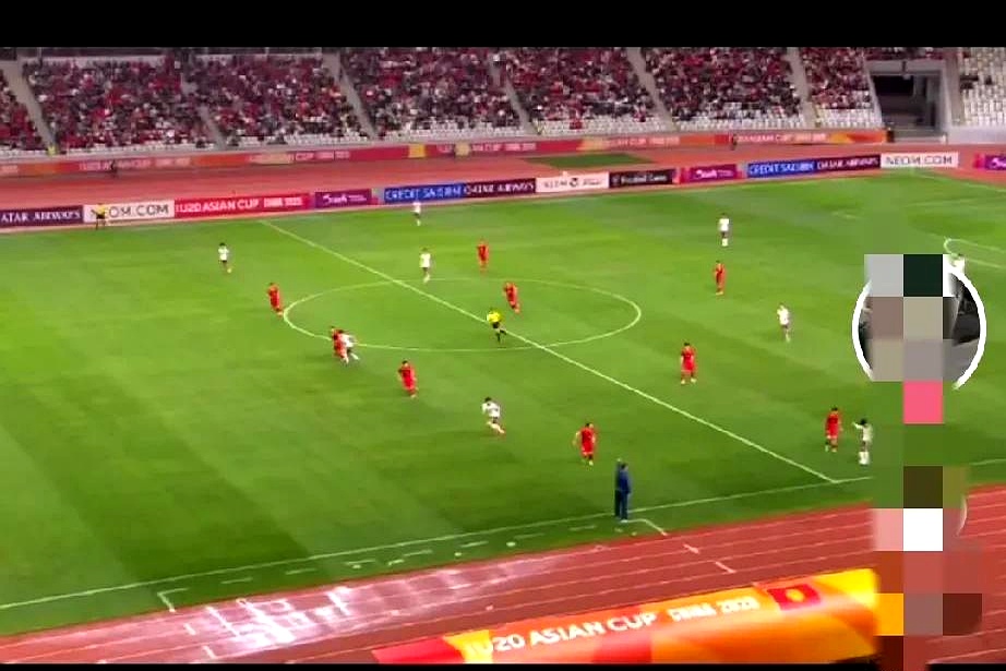 开云体育下载-包含昨晚大胜，球员士气高涨迎接下一场比赛的词条