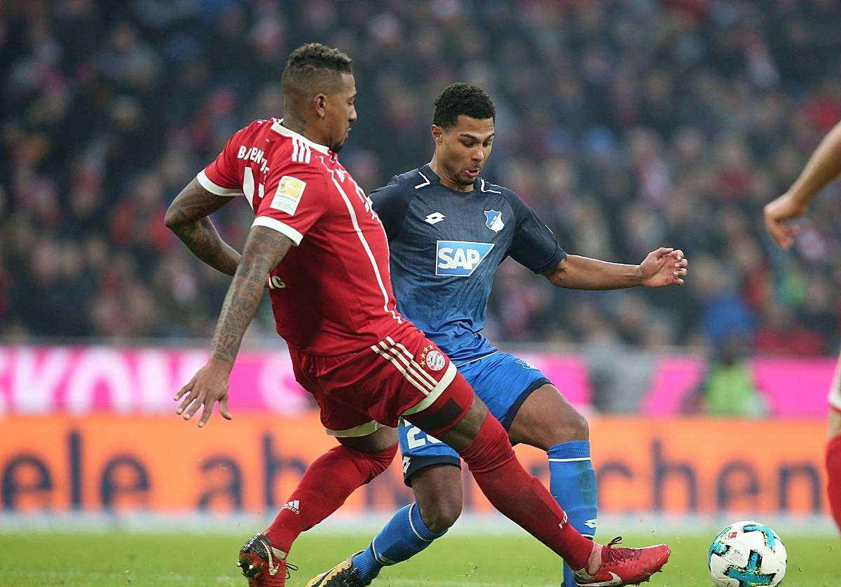 勒沃库森客场险胜对手，不放弃追赶