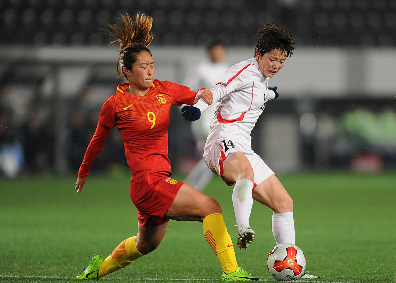 印度尼西亚女足锋线连连破门，横扫对手