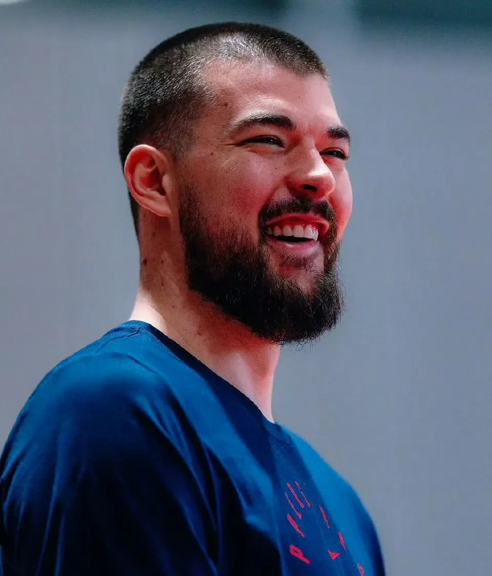 包含灰熊队客场表现疲软，主场之势需保持的词条