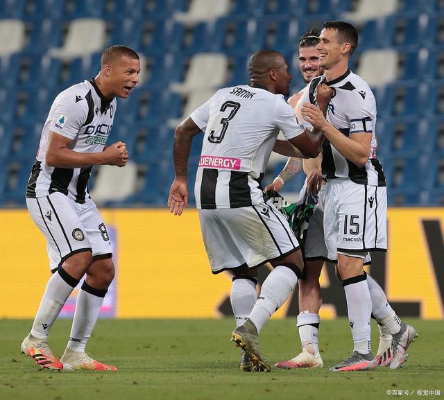 拜仁慕尼黑在意甲巨人AC米兰抢分成功的简单介绍