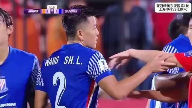 关于球队之间的火药味越来越浓，引发冲突的信息