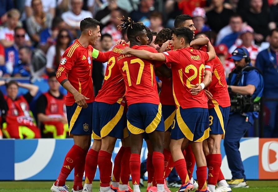 开云体育直播-克罗地亚横扫西班牙，晋级决赛的简单介绍