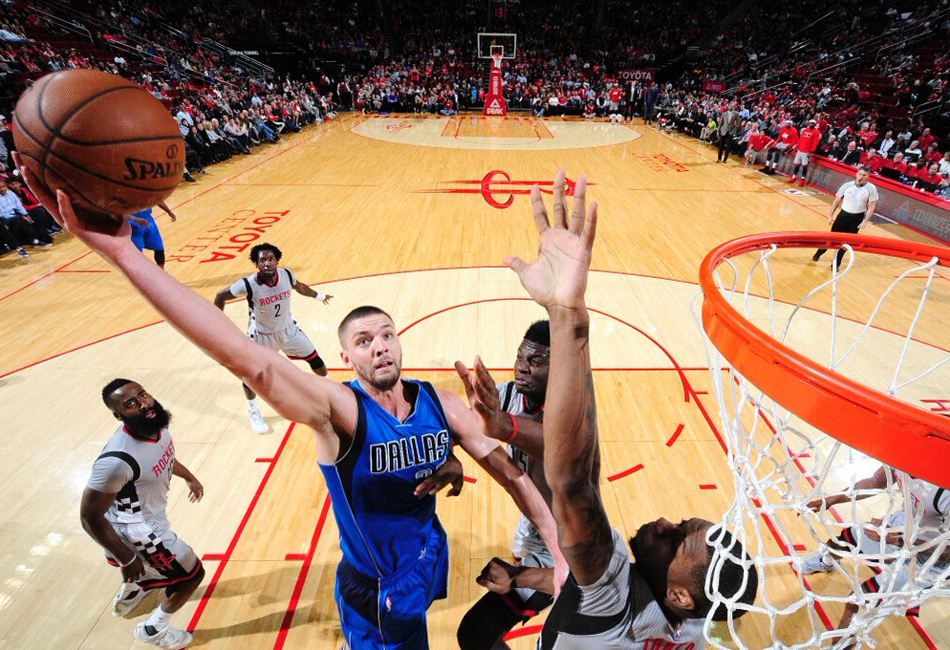 包含太阳逆袭，成功扳平战绩，今晚再战小牛的词条