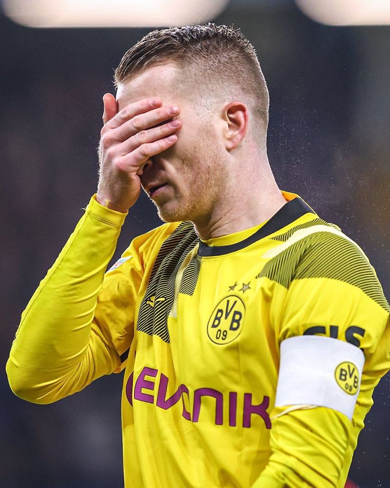 包含雷恩主场不敌对手，积分榜位置下降的词条